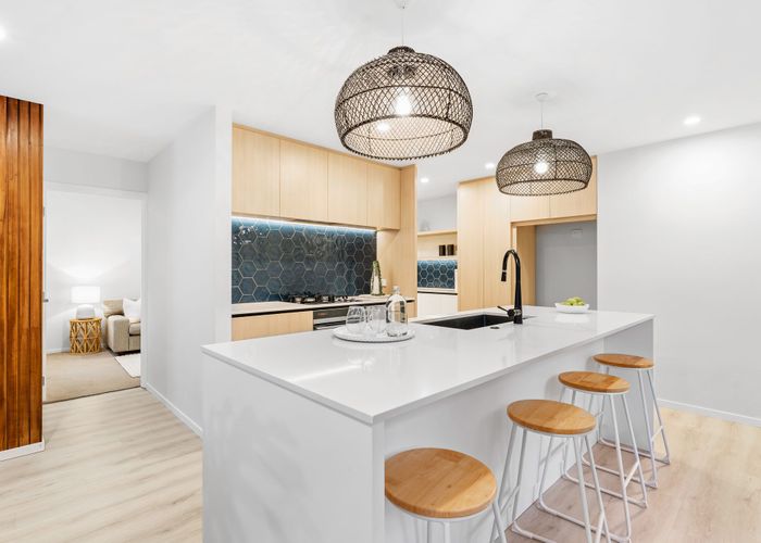  at 1/68 Braemar Road, Castor Bay, Auckland