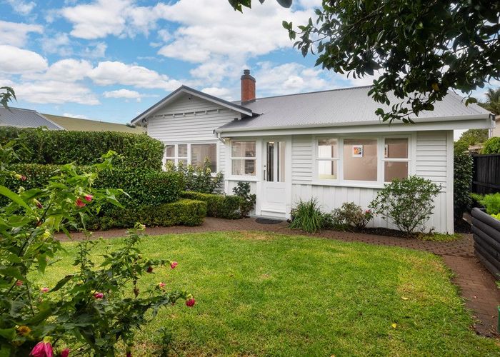  at 27A Foch Avenue, Mount Roskill, Auckland