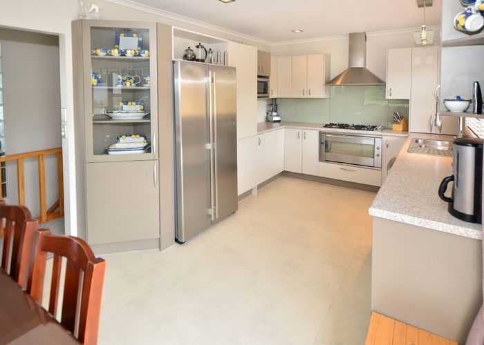  at 168 Wiseley Rd, West Harbour, Waitakere City, Auckland