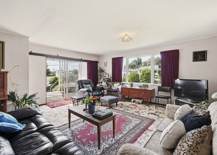  at 6 Crombie Street, Bellevue, Tauranga, Bay Of Plenty