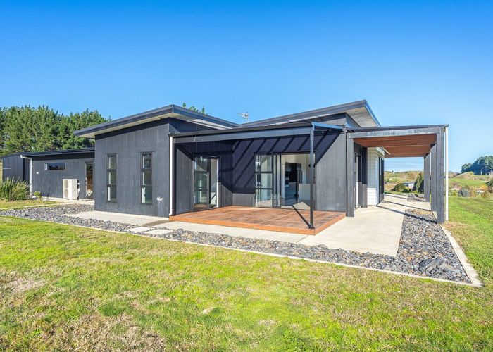  at 9 Kristin Place, Manakau, Horowhenua, Manawatu / Whanganui