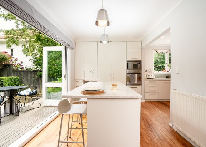  at 110 Karori Road, Karori, Wellington, Wellington