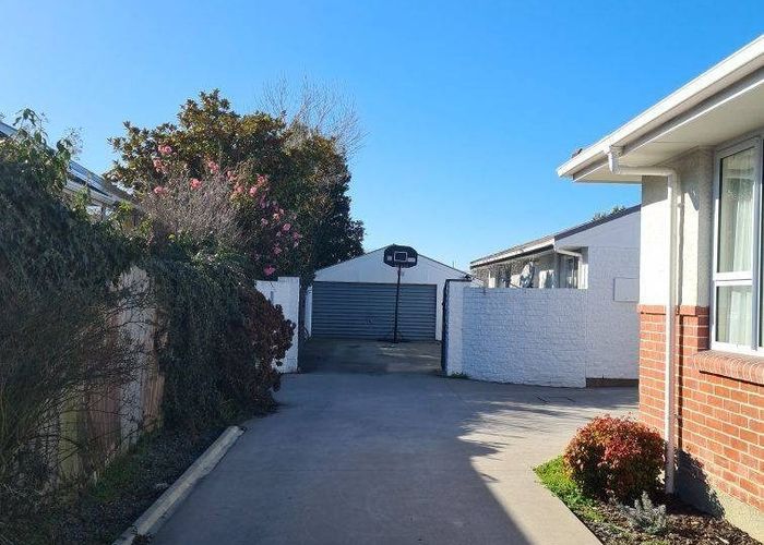  at 2/58 Hounslow Street, Ilam, Christchurch City, Canterbury