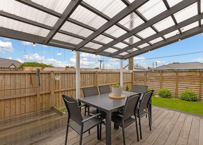  at 1/4 Gilberthorpes Road, Hornby, Christchurch City, Canterbury
