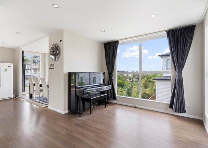  at 43 Zara Court, Mairangi Bay, North Shore City, Auckland