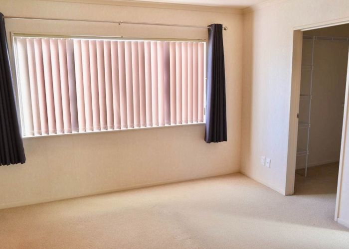  at 43 Baverstock Road, Flat Bush, Manukau City, Auckland