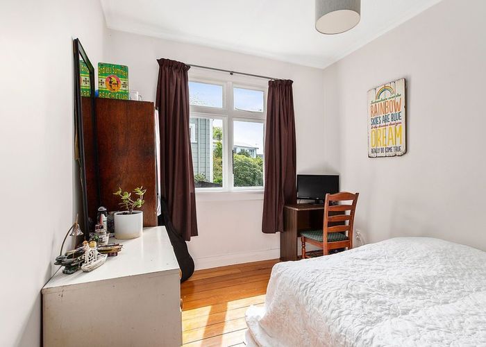  at Top/27 Garden Road, Northland, Wellington, Wellington