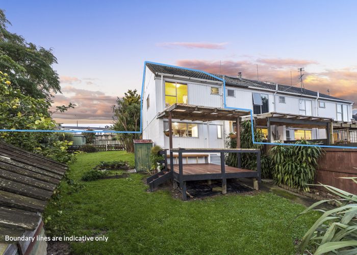  at 7/108 West Coast Road, Glen Eden, Waitakere City, Auckland
