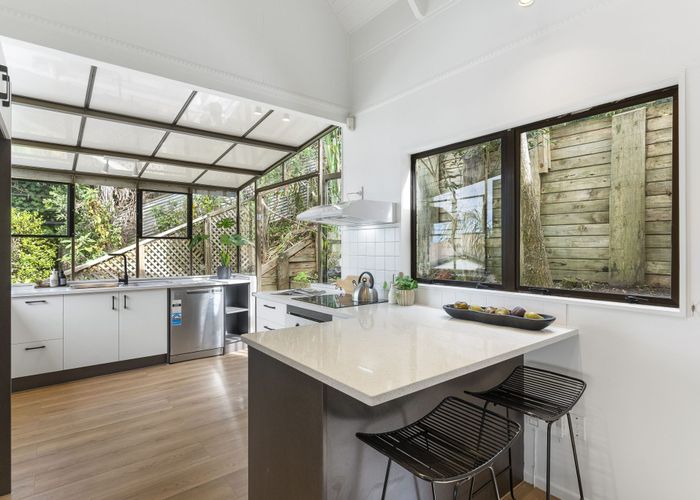  at 2A Tynor Place, Hillsborough, Auckland City, Auckland