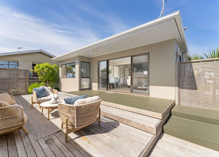  at 325A Oceanbeach Road, Mount Maunganui, Tauranga, Bay Of Plenty