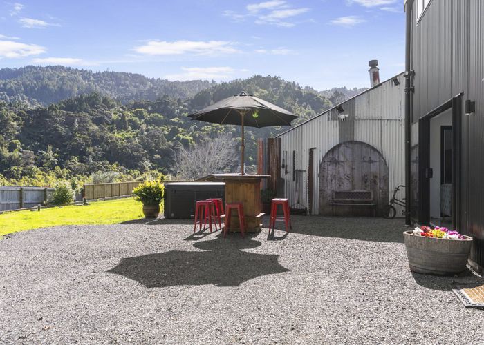  at 127 Bethells Road, Waitakere, Waitakere City, Auckland