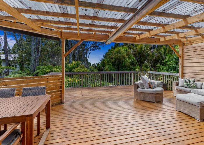  at 27 Awhiorangi Promenade, Swanson, Auckland