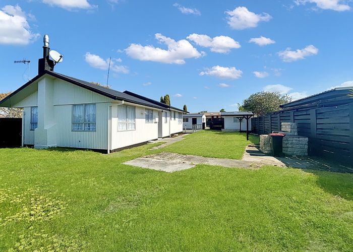  at 2 Tenby Terrace, Flaxmere, Hastings
