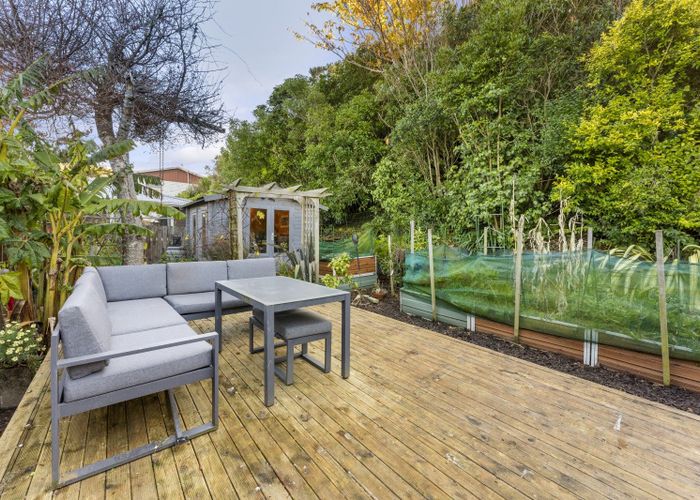  at 24 Acacia Avenue, Maungaraki, Lower Hutt