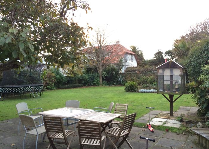  at 17 Nikau Grove, Woburn, Lower Hutt, Wellington