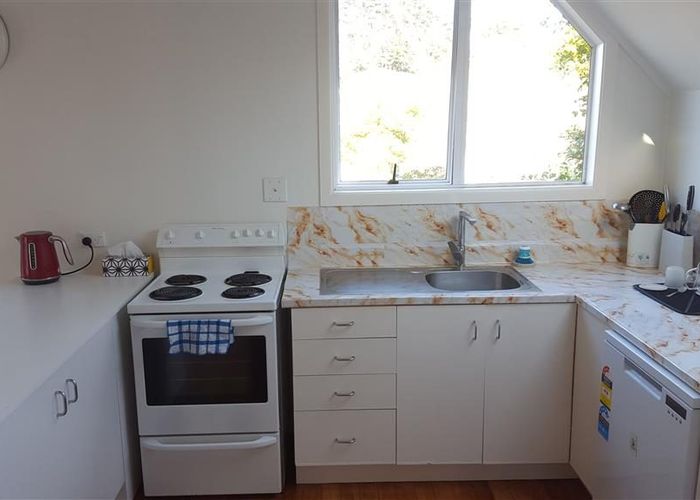  at 1/17 Aorangi Place, Birkenhead, North Shore City, Auckland