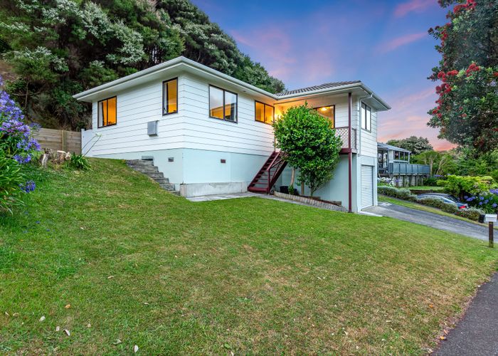  at 49 Omapere Street, Whitby, Porirua