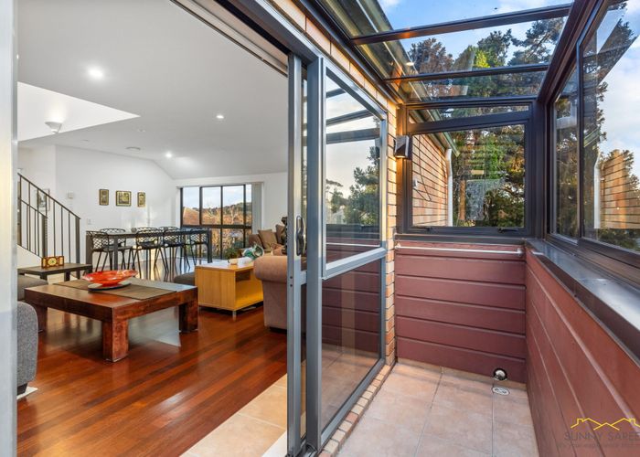  at 1/325 Mount Albert Road, Mount Roskill, Auckland City, Auckland