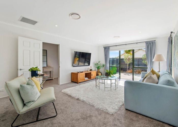  at 4 Riplington Road, East Tamaki, Manukau City, Auckland