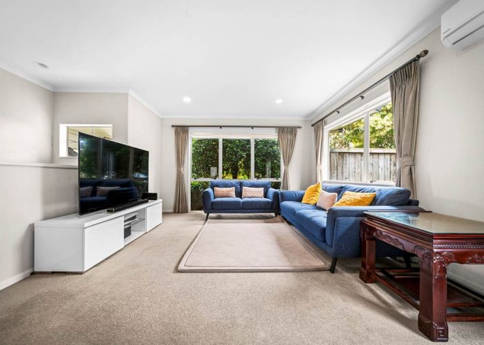  at 5 Viera Drive, Flat Bush, Manukau City, Auckland