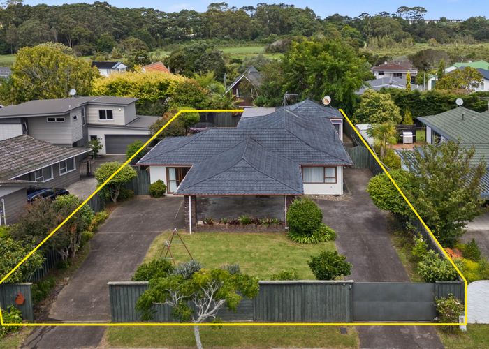  at 99 Grand Drive, Remuera, Auckland City, Auckland