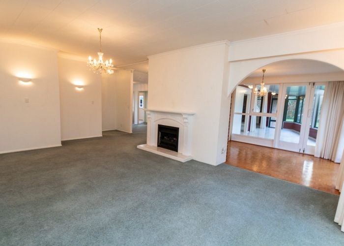  at 395 Fergusson Drive, Heretaunga, Upper Hutt