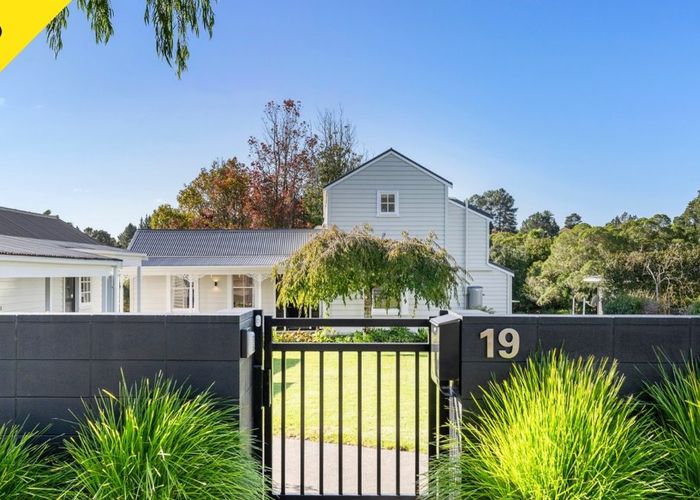  at 19 Saltaire Street, Avondale, Auckland