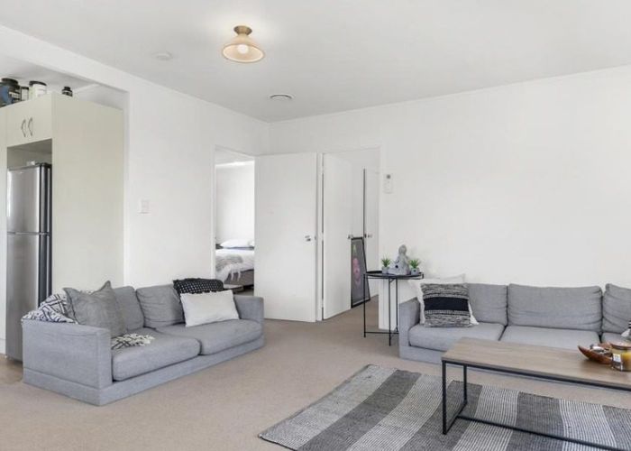  at 4/75 Taumata Road, Sandringham, Auckland City, Auckland