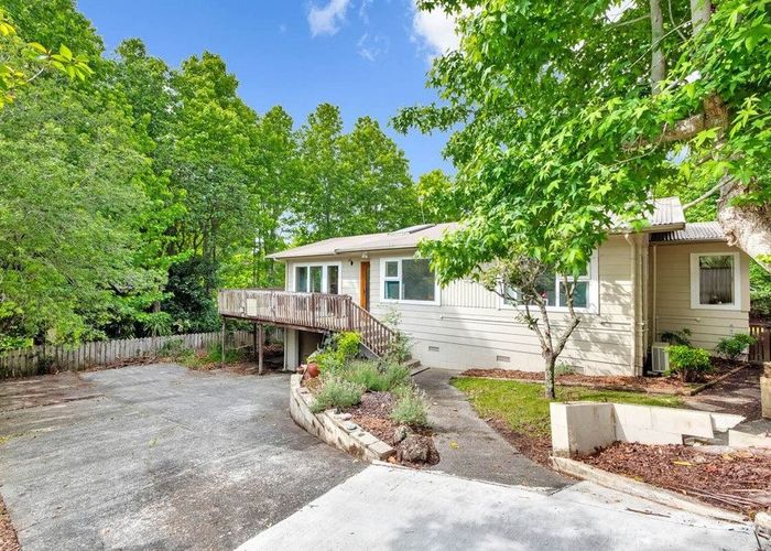  at 72 Fitzwater Place, Henderson, Waitakere City, Auckland