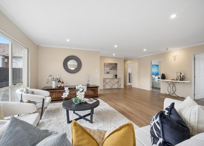  at 377 Richardson Road, Mount Roskill, Auckland City, Auckland