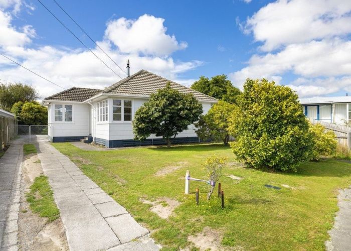  at 9 Virgil Place, Northcote, Christchurch