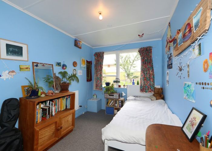  at 30 Dover Road, Flaxmere, Hastings