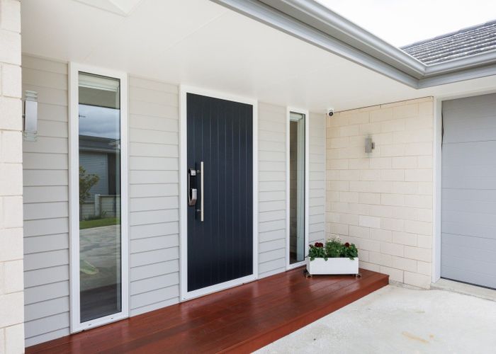  at 3 Tennyson Avenue, Kelvin Grove, Palmerston North