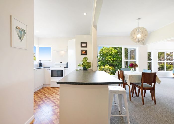  at 54 Bedford Street, Northland, Wellington