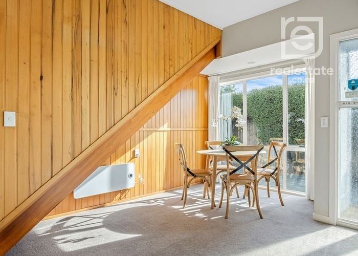  at 17 Sumner St, Spreydon, Christchurch City, Canterbury