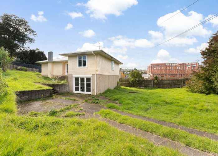  at 33 Marshall Laing Avenue, Mount Roskill, Auckland City, Auckland