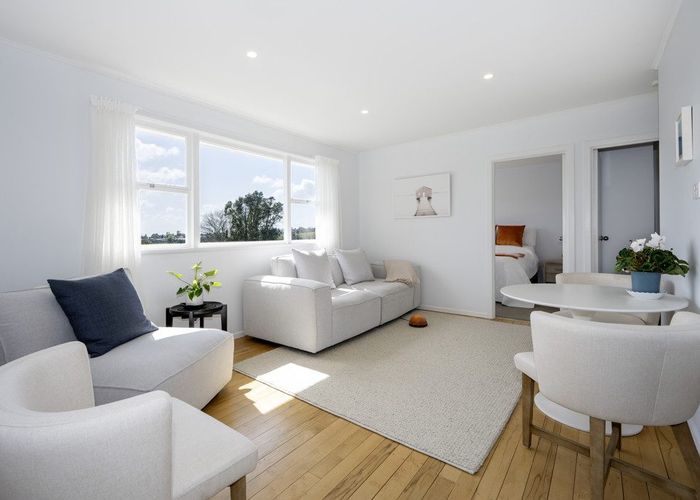  at 3/19 Gowing Drive, Meadowbank, Auckland