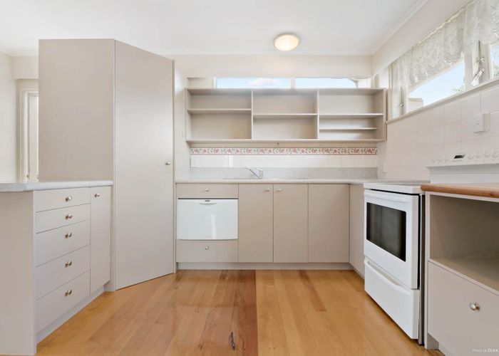  at 22 Moenui Avenue, Orewa