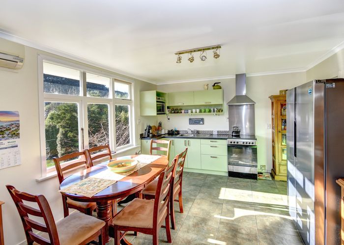  at 9 Castlewood Road, Company Bay, Dunedin