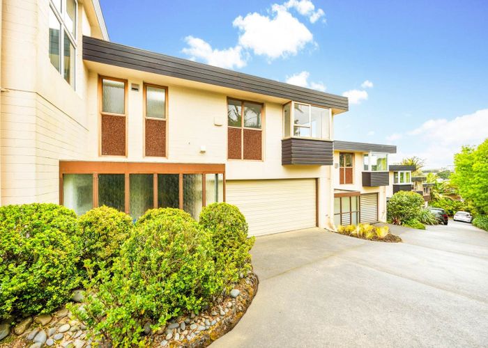  at 2/6 Penrhyn Road, Mount Eden, Auckland City, Auckland