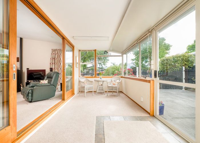  at 72 Woodbury Street, Avonhead, Christchurch City, Canterbury