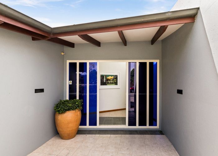  at 207 Avenue Road, Greenmeadows, Napier, Hawke's Bay