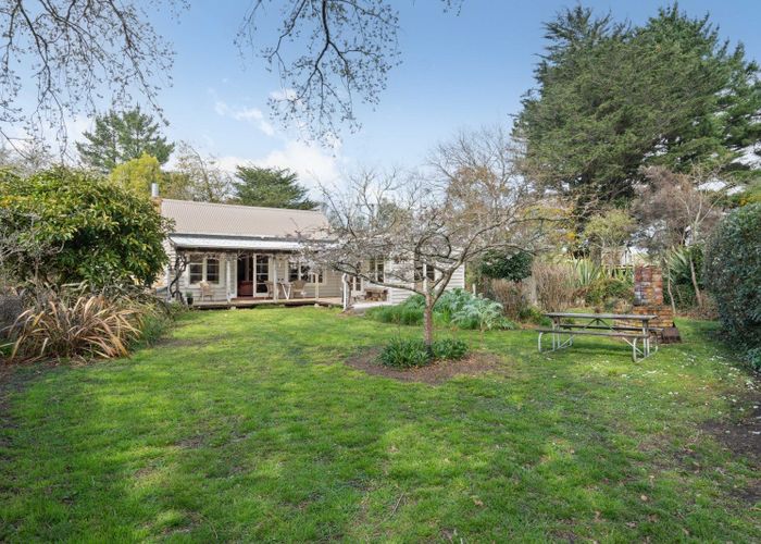  at 991 Masterton Castlepoint Road, Tauweru, Masterton