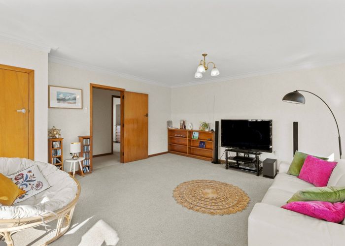  at 5 Price Street, Westown, New Plymouth