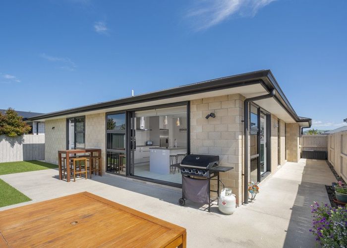  at 3 Piata Street, Papamoa Beach, Papamoa