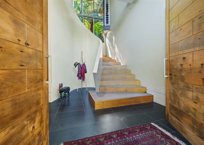  at 19 Dillon Street, Lowry Bay, Lower Hutt