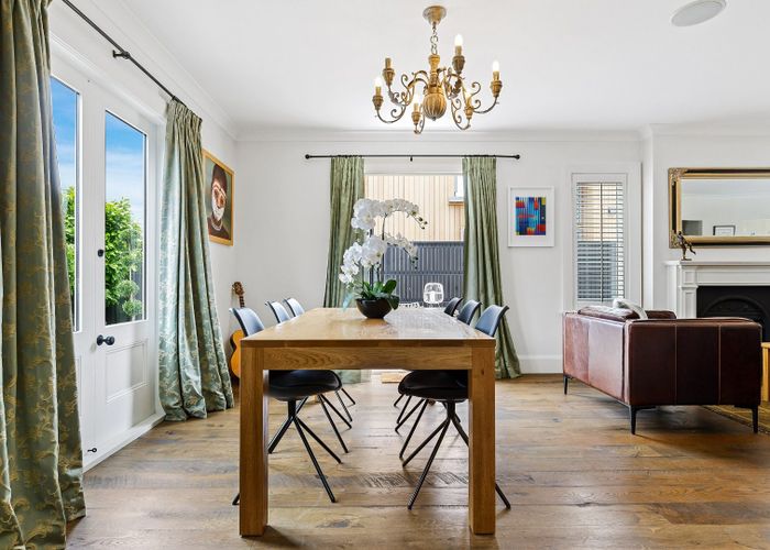  at 22 Cheltenham Street, Merivale, Christchurch City, Canterbury