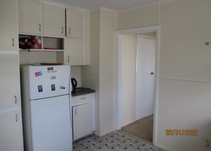  at 84 Fisher Cres, Otara, Manukau City, Auckland