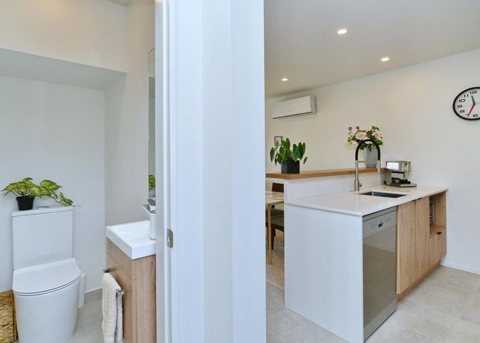  at 1/80 Milton Street, Somerfield, Christchurch