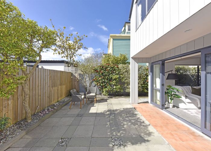  at 2/50 Ely Street, Christchurch Central, Christchurch